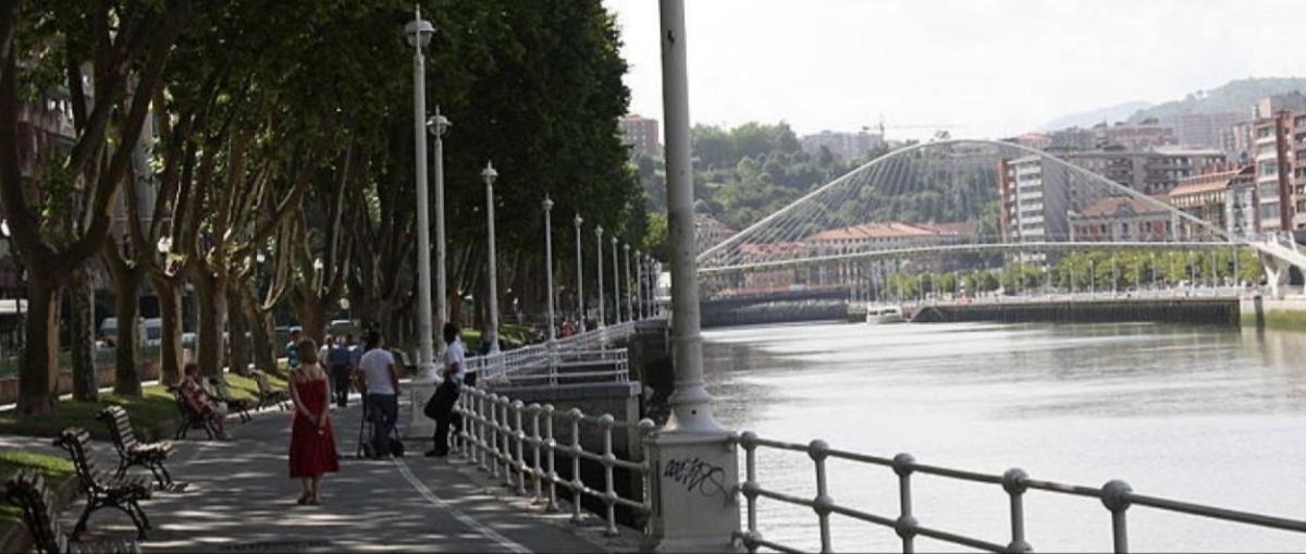A 5 Minutos Andando Del Casco Viejo, Ayuntamiento, Plaza Circular Y Gran Via De Bilbao Y Proximo A Las 2 Lineas De Metro Экстерьер фото