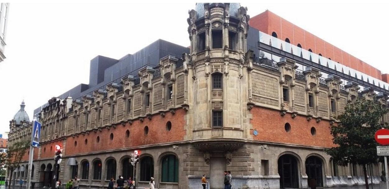 A 5 Minutos Andando Del Casco Viejo, Ayuntamiento, Plaza Circular Y Gran Via De Bilbao Y Proximo A Las 2 Lineas De Metro Экстерьер фото